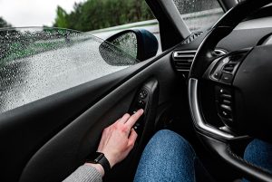 What to Do When My Car Window Won’t Go Up?